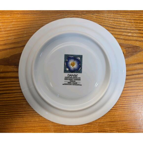 Dansk Nordic Garden Floral Lattice Saucers (Set of 3) - Picture 3 of 6